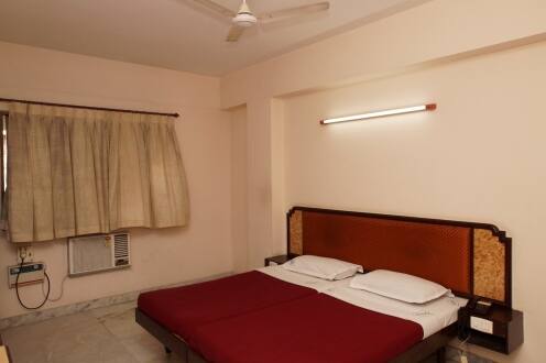 Sree Sairam Hotel, Pondicherry 3